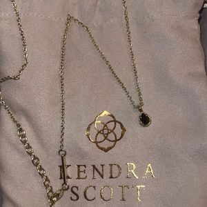 Black onyx small necklace